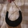 statement necklace Image 3
