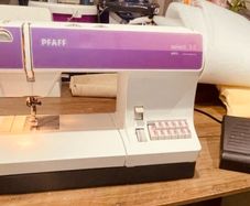 pfaff sewing machine