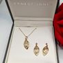 9 ct yellow gold matching leaf set Image 2