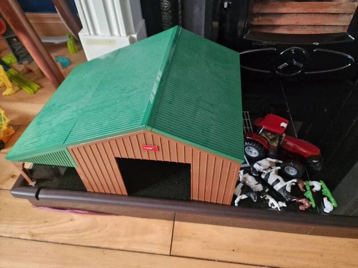 toy farm