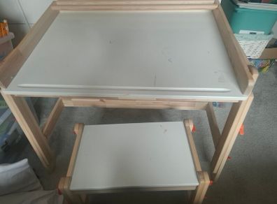 childs desk
