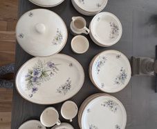 Carrighdoun Pottery Dinner Set
