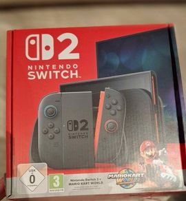 Nintendo Switch 2 + Mario Kart