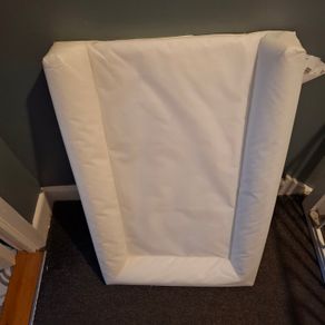 ikea changing mat
