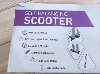 Self balancing scooter