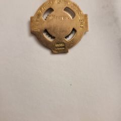 Old vintage medal for sale 9ct gold