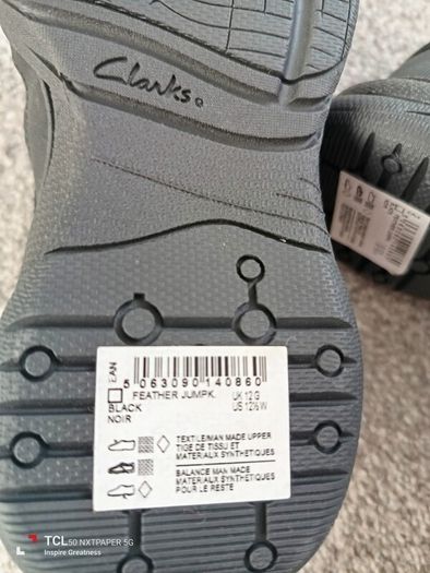 New.CLARKS boy's school shoes. UK12G