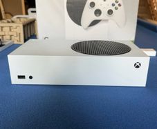 Xbox Series S Console, 1TB, Robot White,