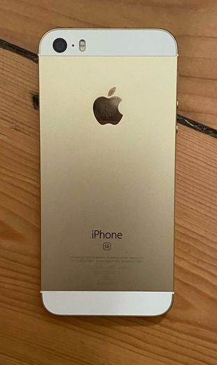 Apple iPhone SE Gold 32GB Sim Free in Brand New Condition
