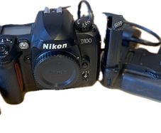 Nikon D100 with Nikon MB-D100. Nikon MH-18a quick charger, Nikon ENEL3 battery, Meike flash,  vgc