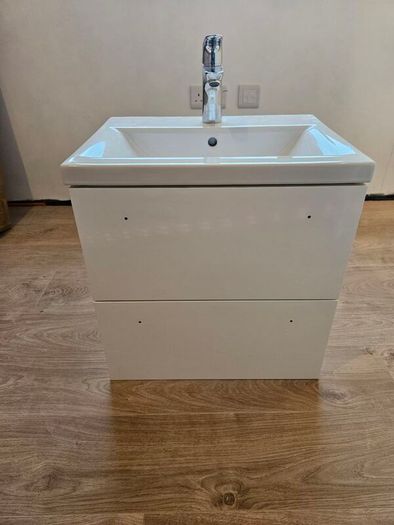 Sonas Bathroom Otto Plus White 50 Vanity Unit Wall Hung