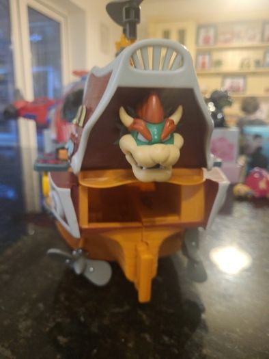 Super Mario Playset Bowser's Airship