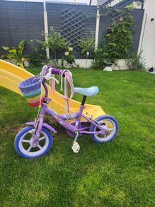 Girl's bike