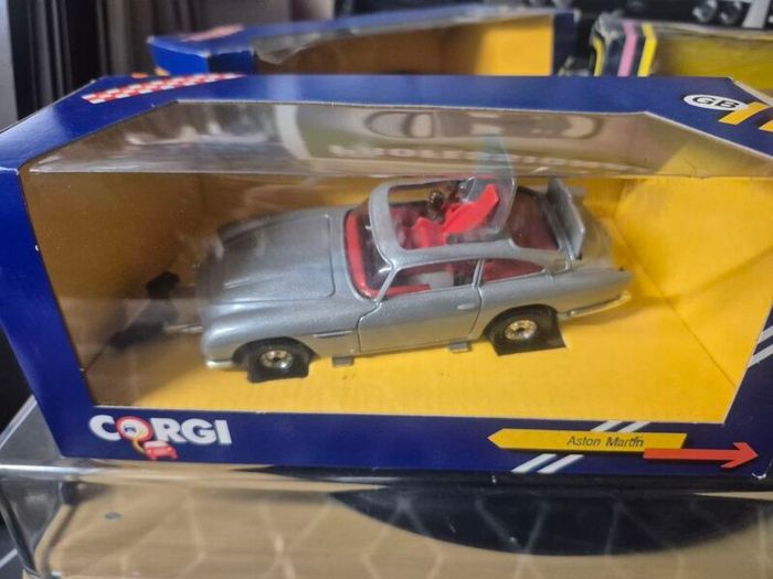 Corgi Aston Martin James Bond