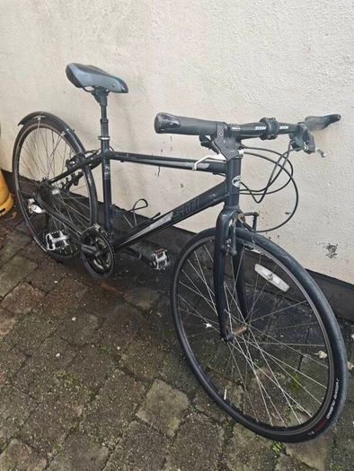 Dawes Discovery 501 gents hybrid medium