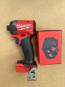 Milwaukee Fuel Gen 4 / 5ah new