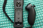 Official Nintendo Wii Motion Plus Controller &amp; Nunchuk.