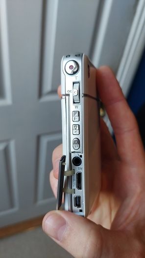 Toshiba S20 Video Camera Camcorder