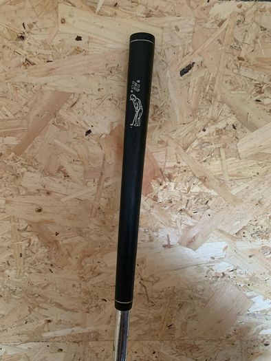 Pine meadow Golf putter (RH) (R-Flex)
