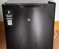 Powerpoint Table Top Fridge With Ice Box