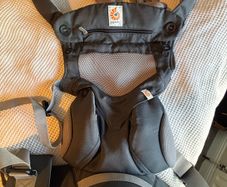 Ergobaby Carrier