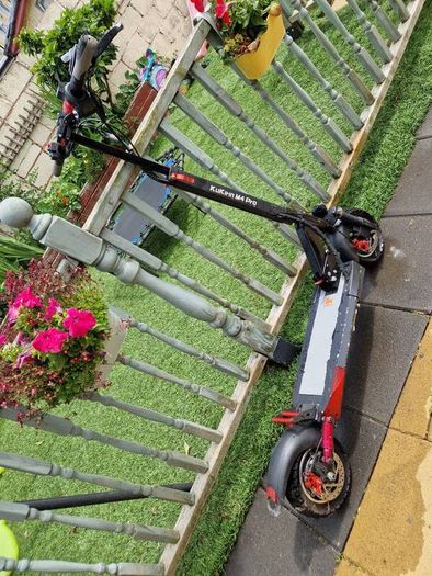 electric scooter