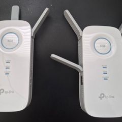 Wifi Extender (TP Link) x 2