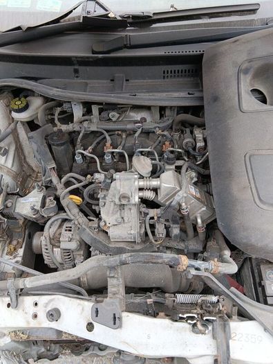 Breaking Toyota auris 2015 diesel