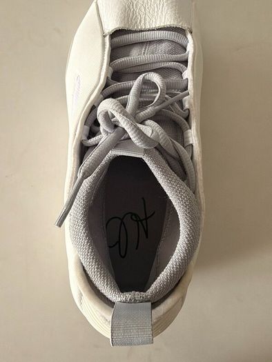 Harden volume 8 white party size uk8