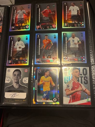 4 fairly full albums, 2 tins, and in general a great collection