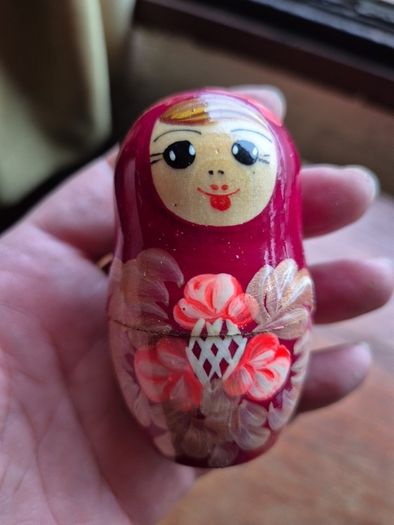 Vintage Russian Matryoshka Nesting Dolls