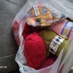 Job lot of assorted yarn including mohair