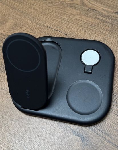 Apple Watch & Charging Station bundle