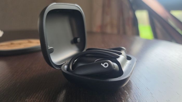 beats powerbeats pro 2 wireless headphones