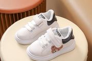 Louise &amp; Co Children Unisex Breathable Sneakers
