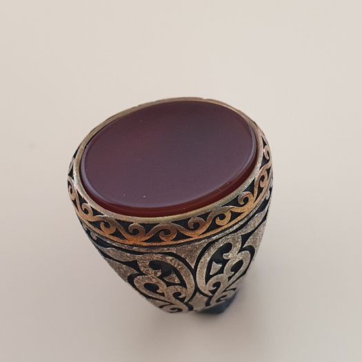 Vintage-Inspired Agate & Silver Ring Elegant Handcrafted Design