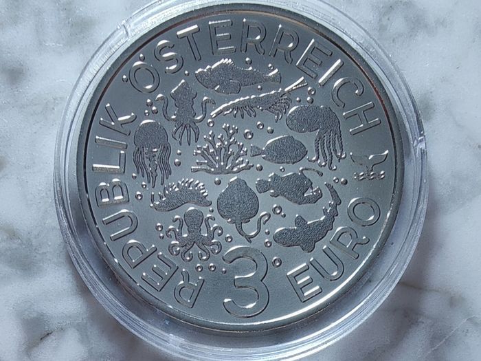 Austria 3 Euro Base Metals Uncirculated Coin 2022 - Blue-ringed octopus - Luminous Marine Life