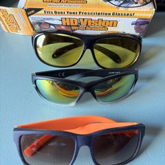 sunglasses