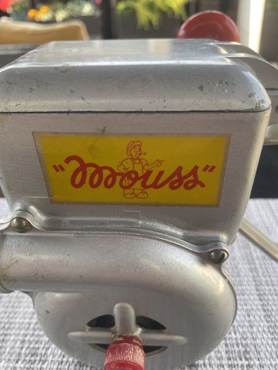 Vintage "MOUSS" manual crop duster
