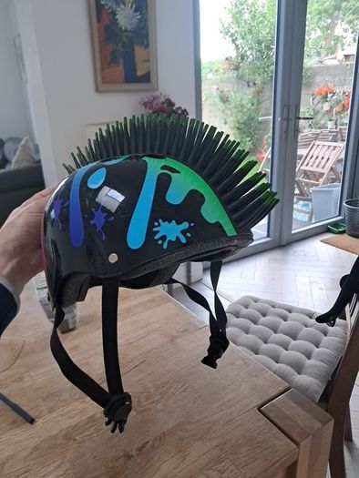 kids bike helmet
