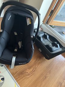 maxi cosi cabriofix &isofix base