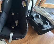 maxi cosi cabriofix &isofix base