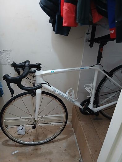 Trek Emonda Slr Rim brake Full Carbon ultegra 11 speed Mecanical 56 inch Frame last price drop and last week up for sale