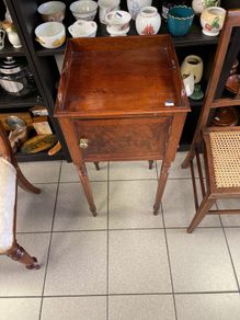Bedside cabinet