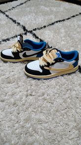 boy's shoes