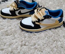 boy's shoes