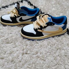 boy's shoes