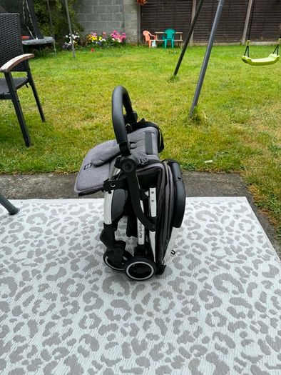 MiniUno TouchFold Compact Travel Stroller