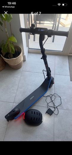 electric scooter