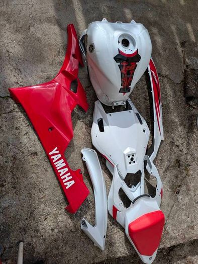 Yamaha R6 2008-2016 Genuine OEM Fairings - Red/White